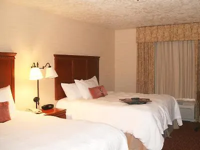 Hotel Hampton